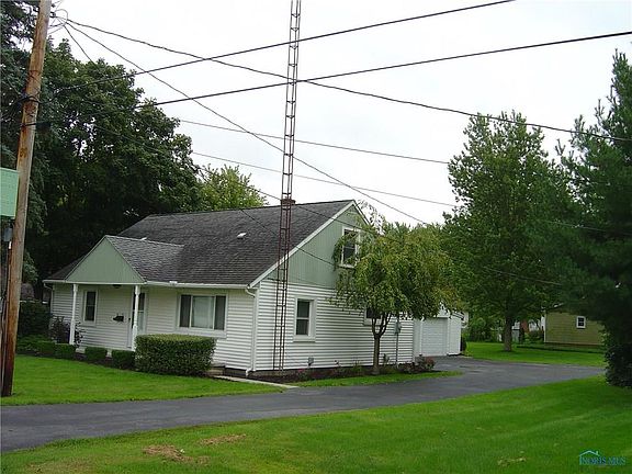 2nd image of 204 Church St