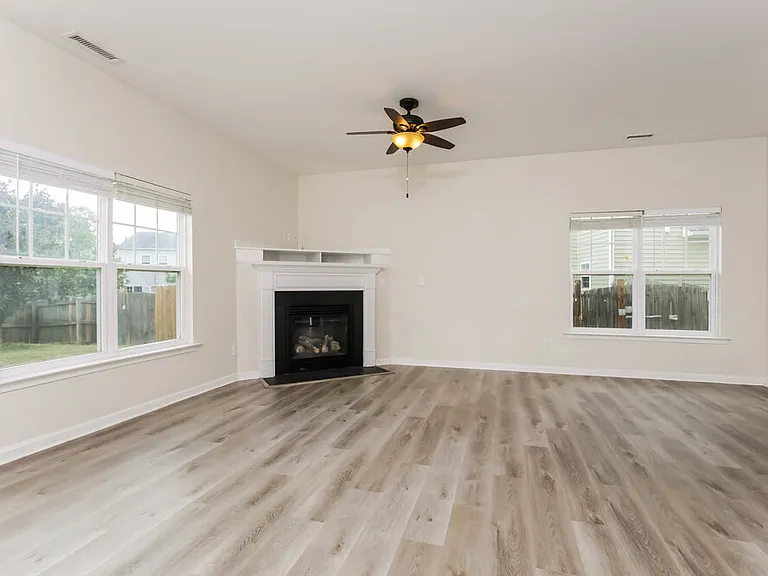 645 Smithridge Way — Photo 4