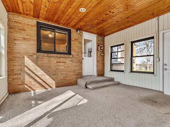 4th image of 316 Amos Ave