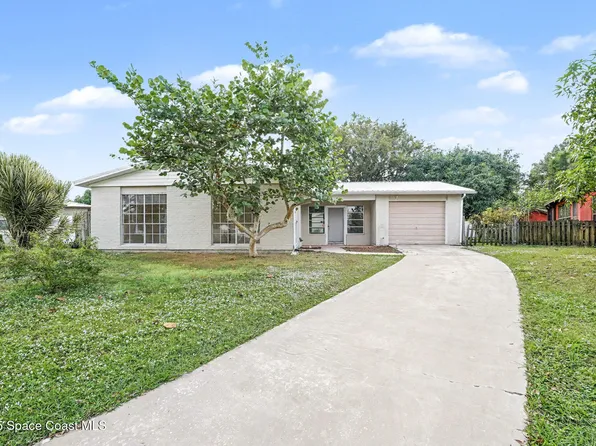 676 Thomas Jefferson Ln, West Melbourne, FL 32904