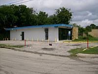 1st image of 913 N New Braunfels Ave