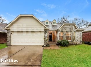 3922 Cary Creek Dr, Baytown, TX 77521