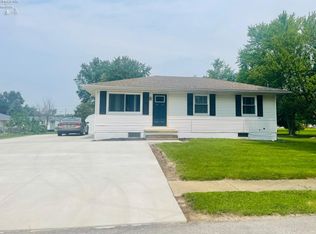 741 May St, Clyde, OH 43410