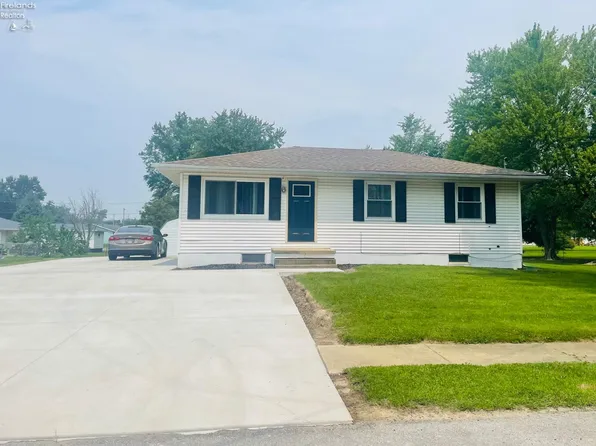 741 May St, Clyde, OH 43410