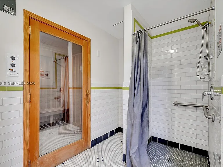 9055 SW 73rd Ct #602 — Photo 22