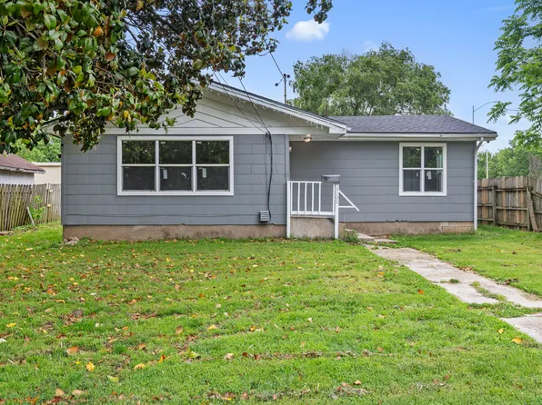 1607 W Lynn St, Springfield, MO 65802