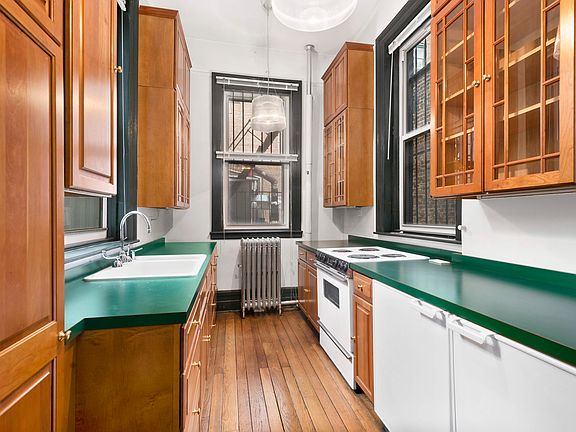 5th image of 106 Lexington Ave #2FF