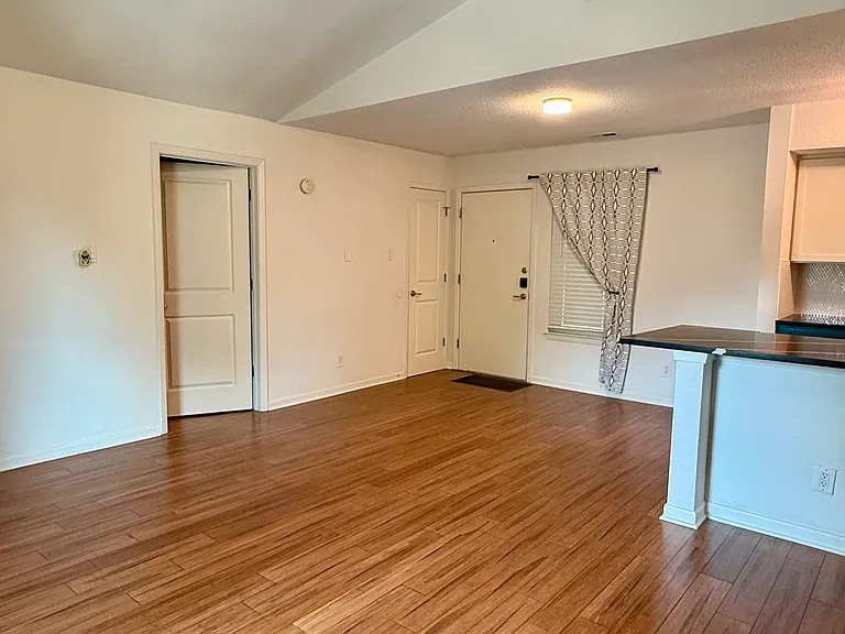 3204 Menchaca Rd #116 — Photo 6