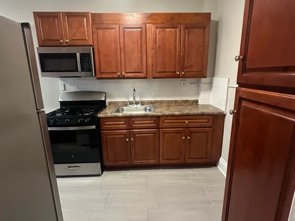 34-36 State St #1E, Teaneck, NJ 07666