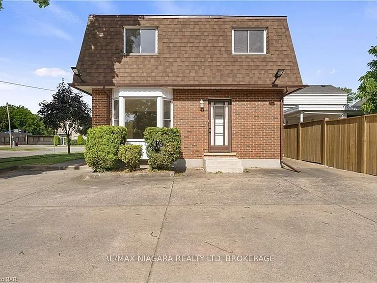 6344 Drummond Rd #1 — Photo 3