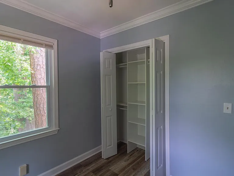 233 Kinsey Ct NE #B — Photo 15