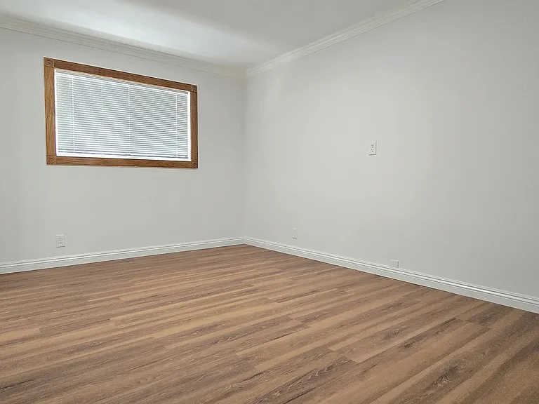 700 E Angeleno Ave — Photo 15