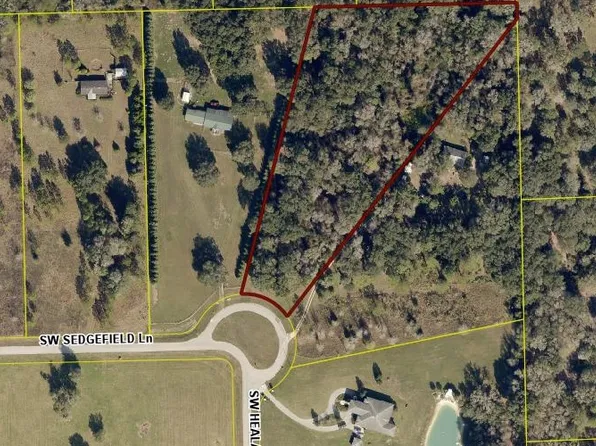475 SW Sedgefield Ln, Fort White, FL 32038