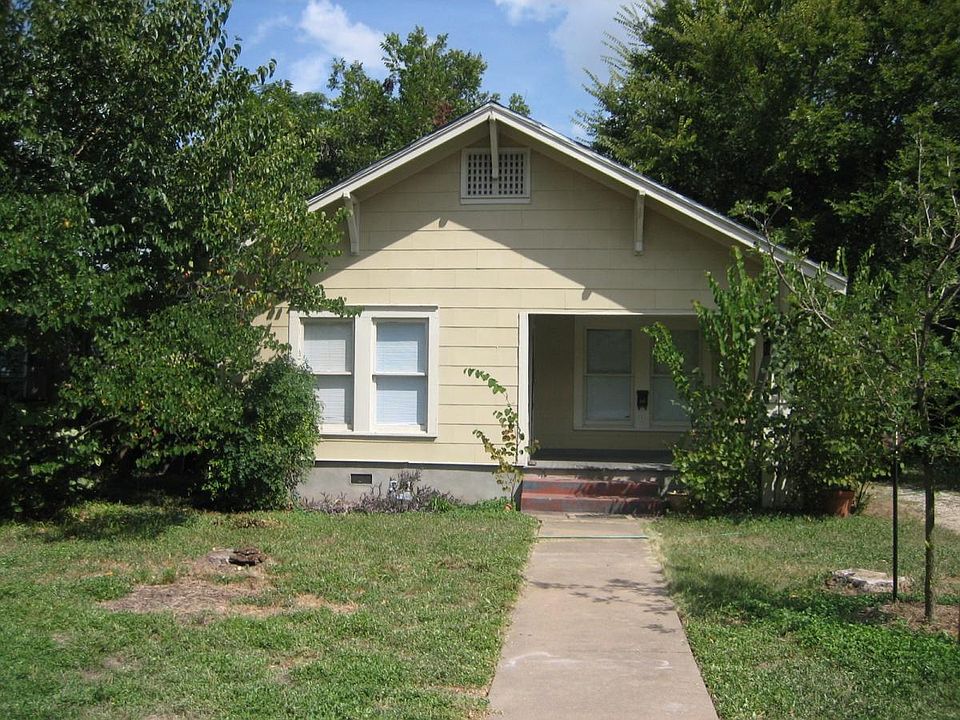 1929 Craftsman Bungalow, restored!