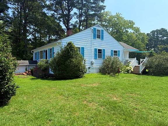 4th image of 23605 North St