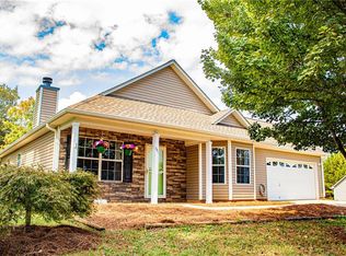 301 Nicholas Ct, Griffin, GA 30223