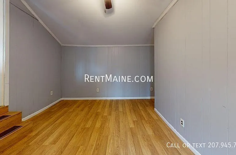 13 Kidder St #3 — Photo 4