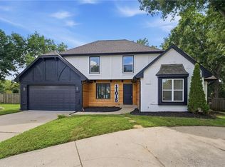 11015 W 120th Ter, Overland Park, KS 66213