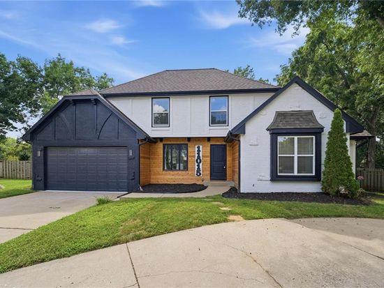 11015 W 120th Ter, Overland Park, KS 66213