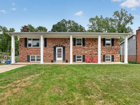 2260 Bridle Path Dr, Waldorf, MD 20601