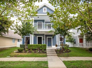 1728 Jasmine Trl, Aubrey, TX 76227
