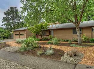 1222 NW Hillcrest Dr, Corvallis, OR 97330