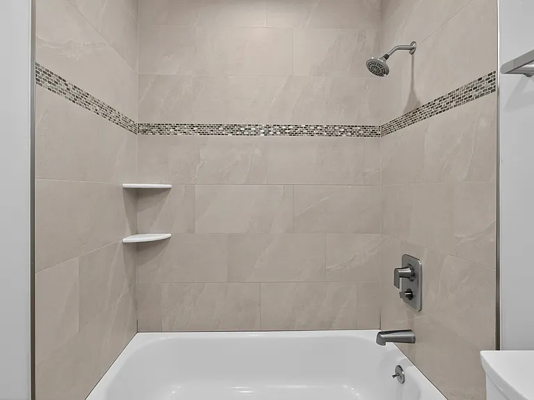 899 Ebbets Dr — Photo 15