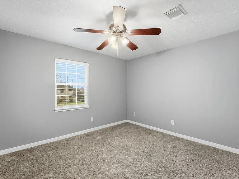 7815 12th Fairway Ln — Photo 27