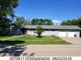 605 Wichita Rd, Lincolnville, KS 66858
