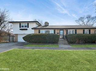 17701 Bernadine St, Lansing, IL