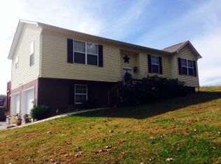 222 Gross Rd, Bluff City, TN 37618