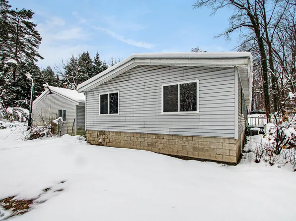 52757 W County Road 365, Lawrence, MI 49064