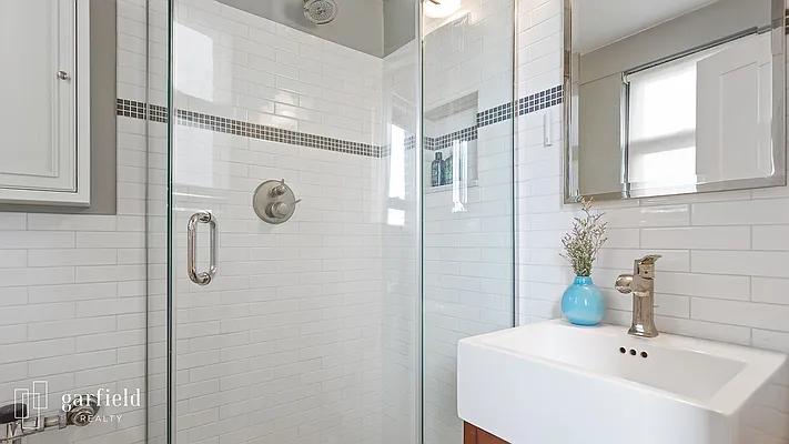 Sold by Garfield Realty  | media 13