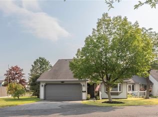 50 Parkington Cir, East Syracuse, NY 13057