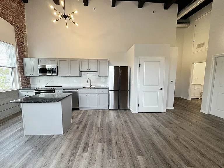 810 Monocacy St #403 — Photo 20