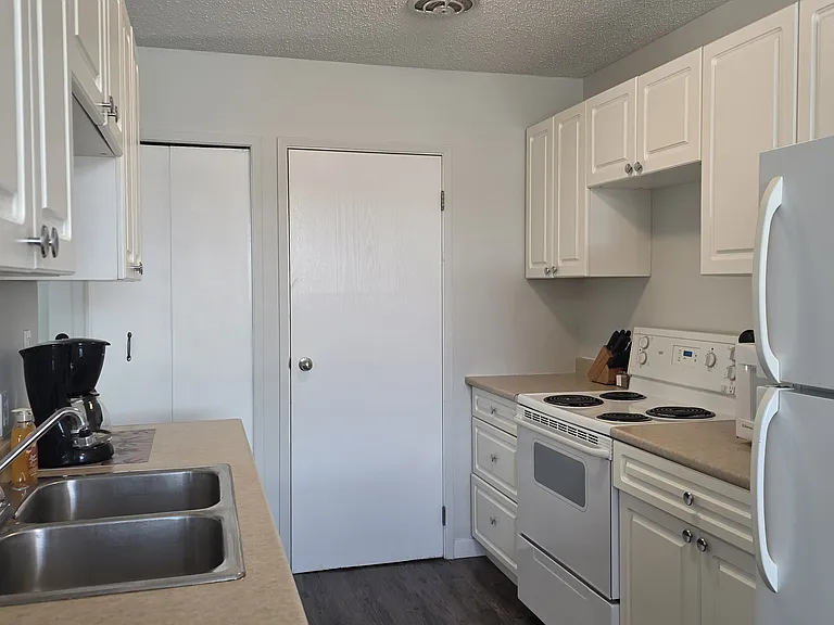 6330 58th Ave #1AI — Photo 20