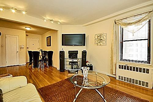 1st image of 14021 84th Dr #306
