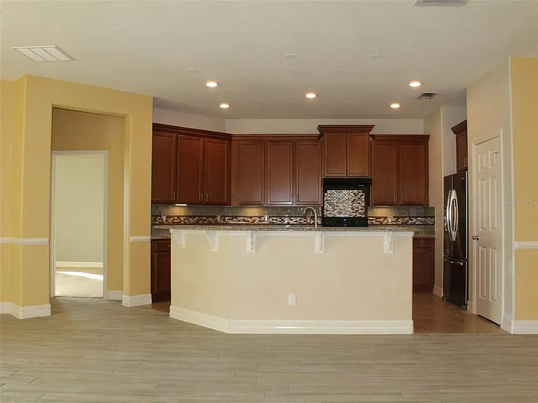 12067 Sumter Dr — Photo 4
