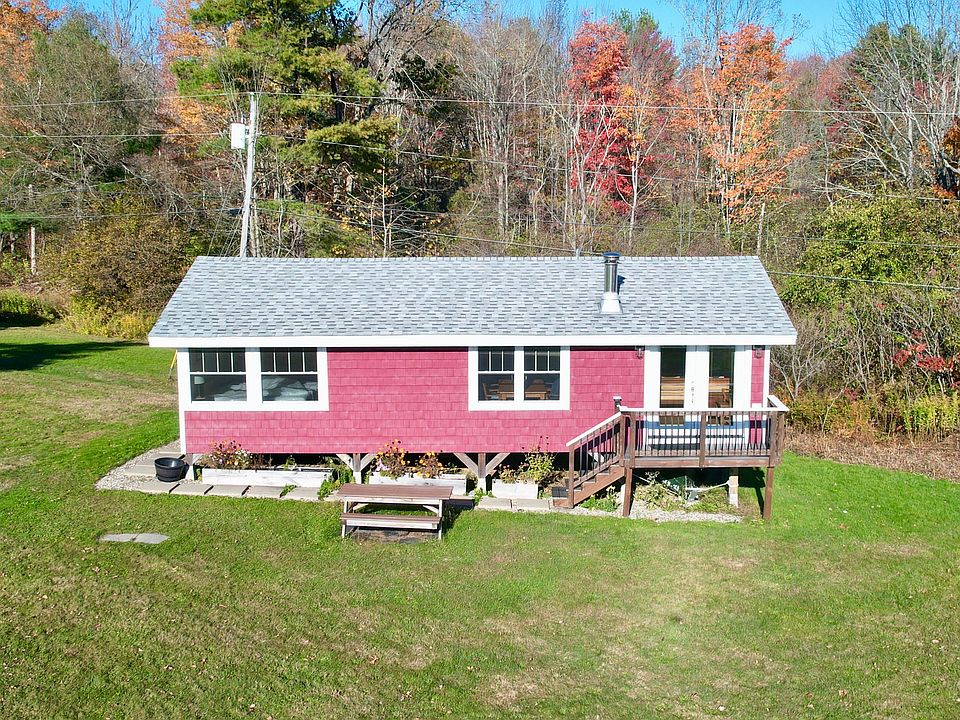 1st image of 20 Lake Farm Circle #20