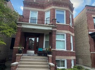 2042 W Hutchinson St #2, Chicago, IL 60618