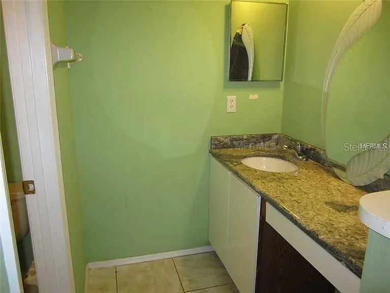 13 Silver Park Cir — Photo 6