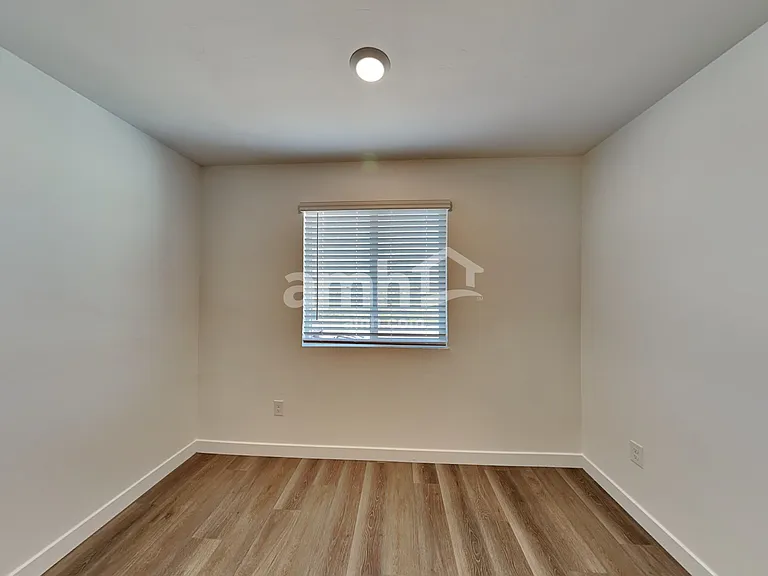 6217 W Calle Bilboa — Photo 17