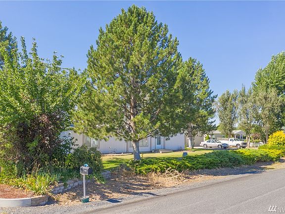 4th image of 6377 Road 3.3 NE