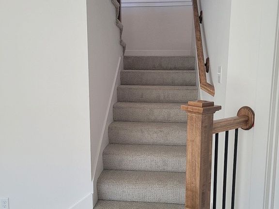 5th image of 17800 NW Seven Bridges Rd #6ZNJF5