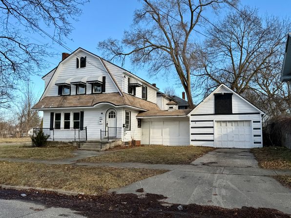 3403 Rust Ave
