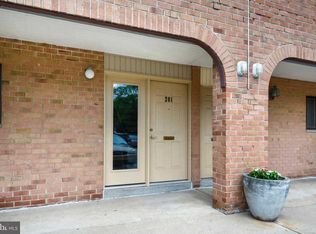 201 Centre Ave #201, Norristown, PA 19403