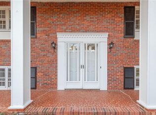624 Brentwood Ct, Winston Salem, NC 27104