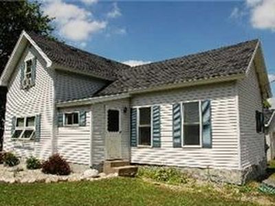 2075 Eighteen Mile Rd, Kent City, MI, 49330