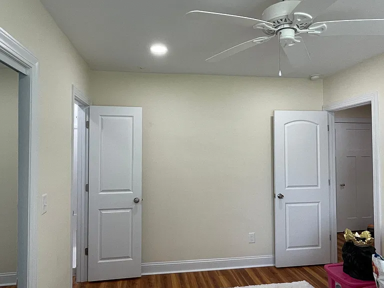 604 Avery St — Photo 41