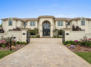 4140 Sunset Ln, Northbrook, IL 60062